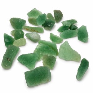 Fragmentos de cuarzo verde ≈0,5–1,5 cm