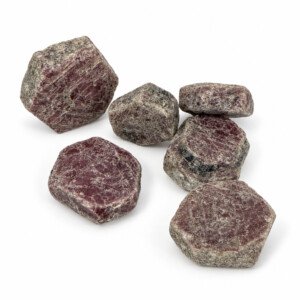 Raw Ruby 5.5×7 cm